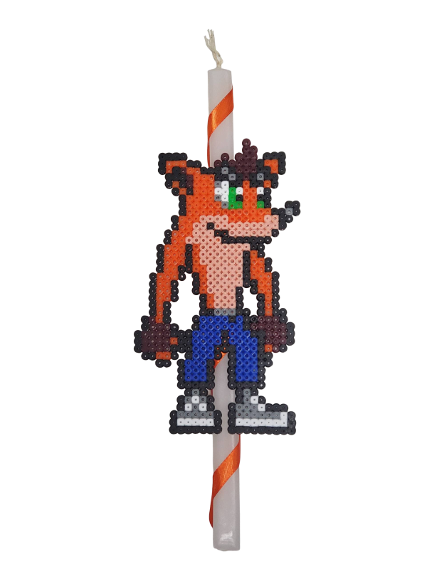 Λαμπάδα με ρίγα - φιγούρα Crash Bandicoot χειροποίητο pixel art